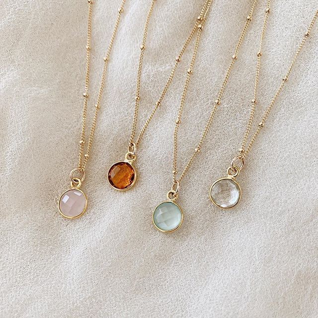 Collares "Camelia"